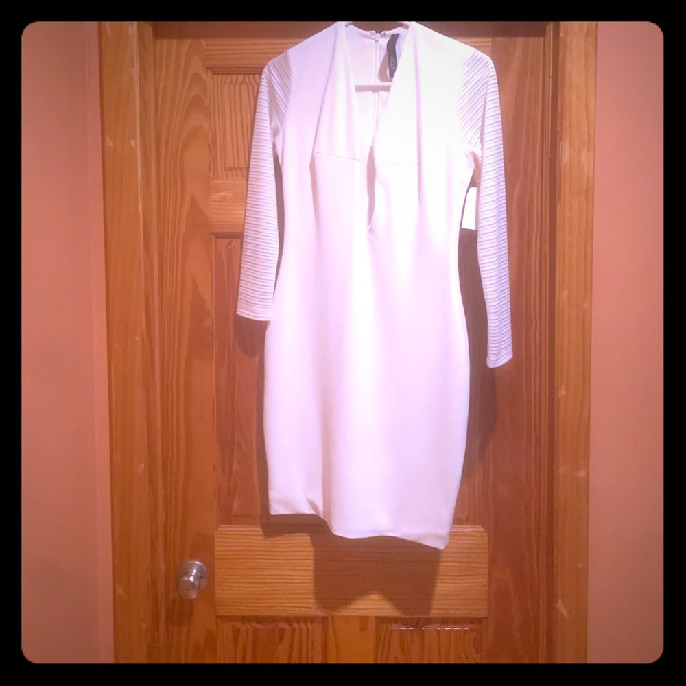 Chic white dress size 6